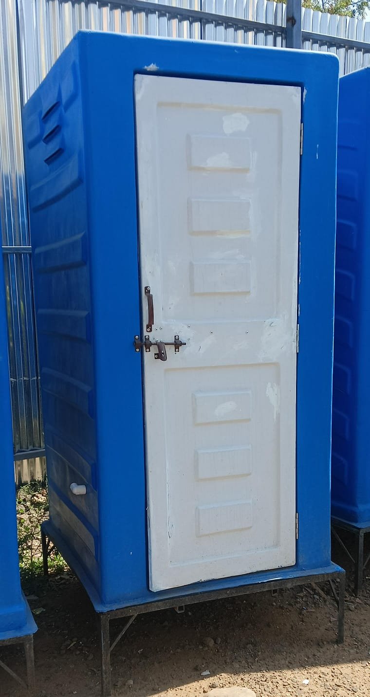 FRP Portable Toilet 19