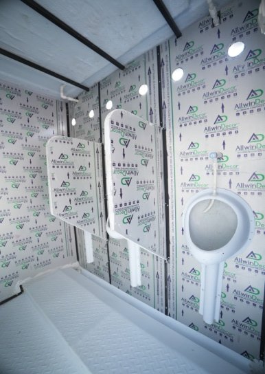 Portable Urinals 10
