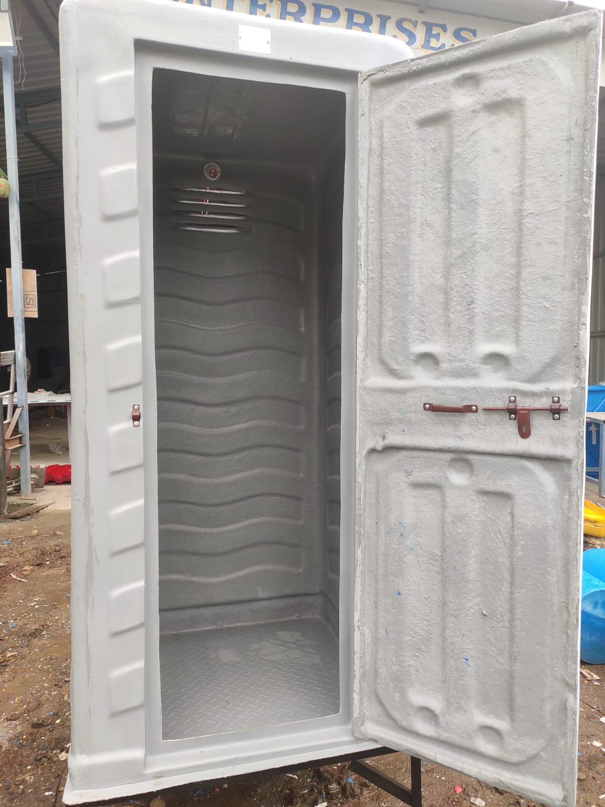 FRP Portable Toilet 16